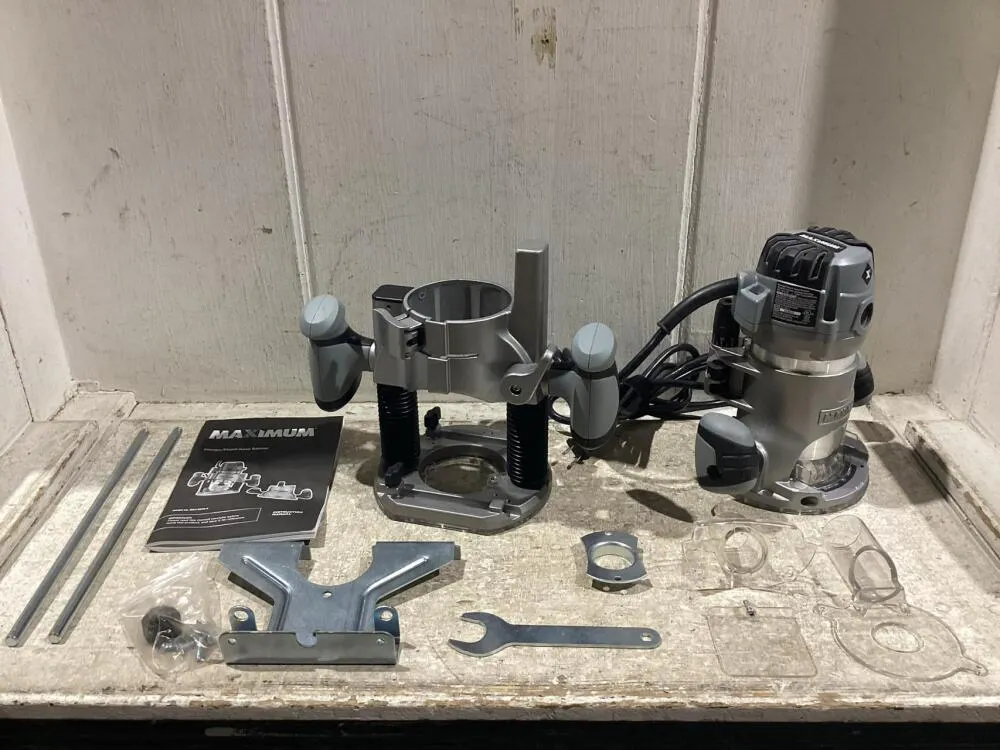 MASTERCRAFT MAXIMUM PLUNGE/FIXED-BASE ROUTER