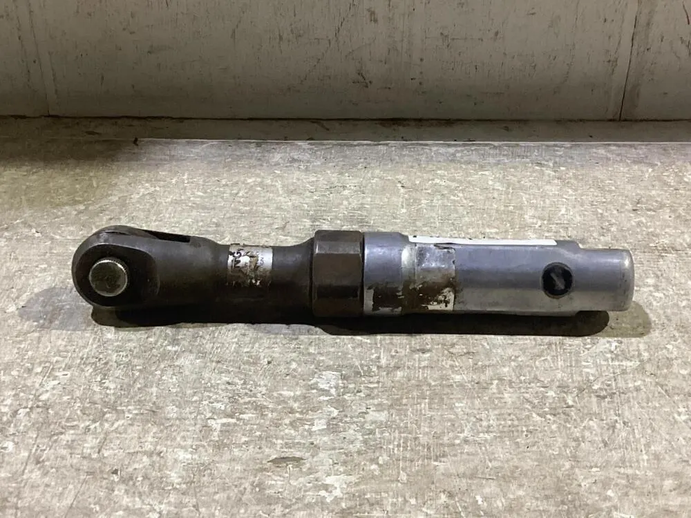 CHICAGO PNEUMATIC AIR RATCHET