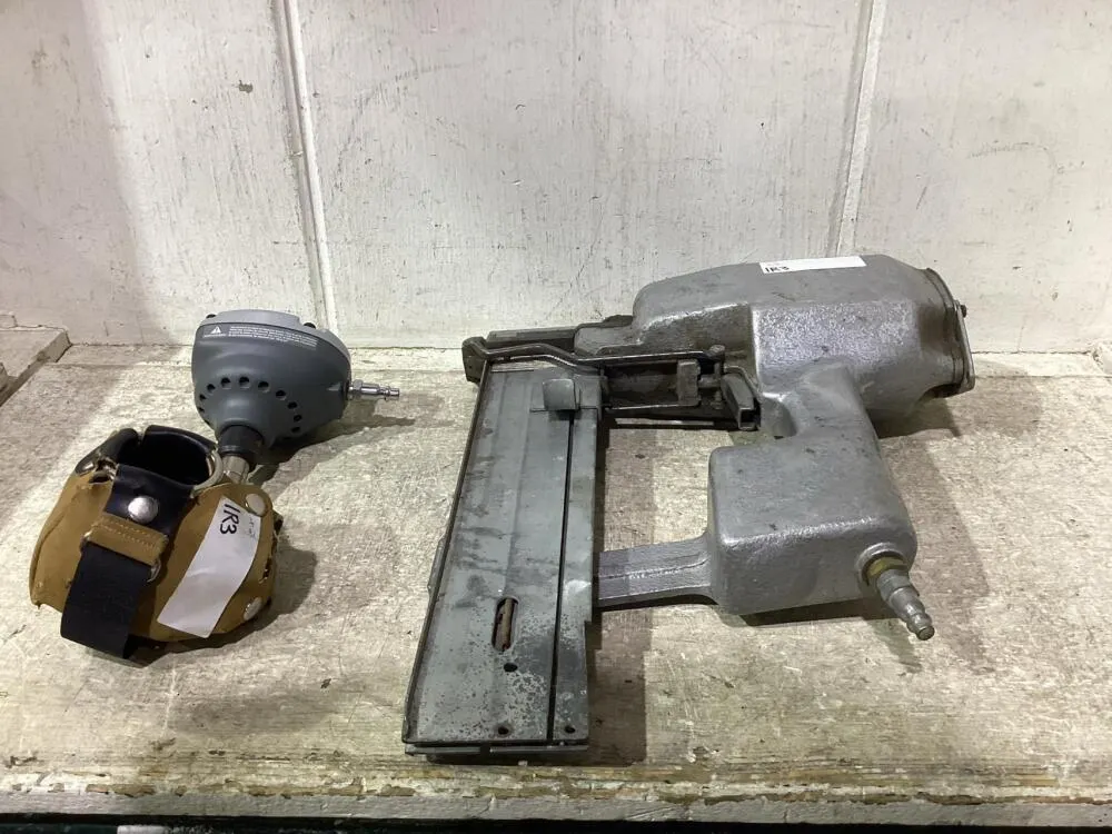 SHOP FLAT OF PNEUMATIC TOOLS W/ PALM NAILER & ROOFING NAILER