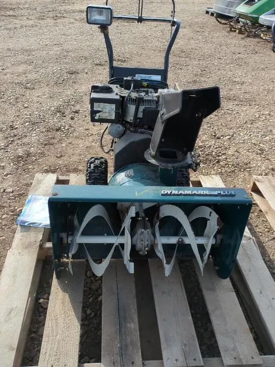 DynaMark Snowblower