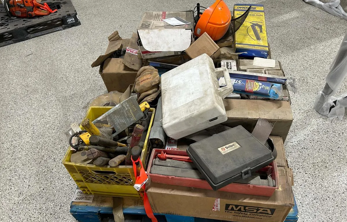 Assorted Shop Tools, PPE & Abrasives
UNRESERVED