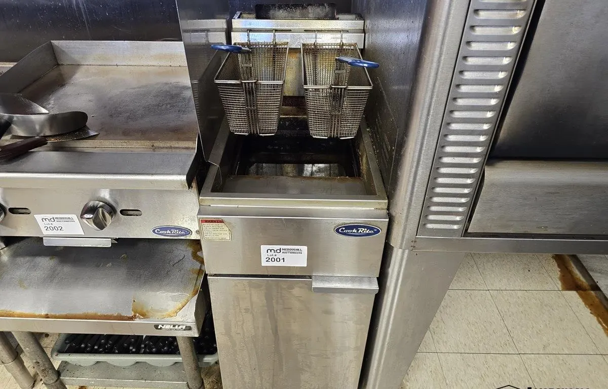 CookRite ATFS-40 Vertical Deep Fryer
UNRESERVED