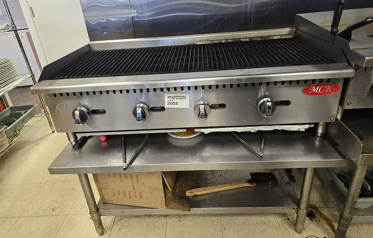MCK 4 Burner Commercial Charbroiler w/ Table
UNRESERVED