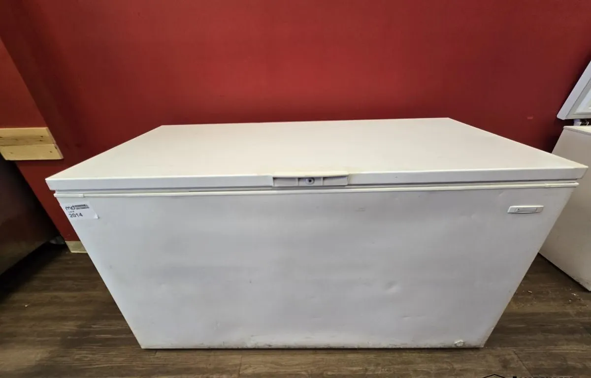 Kenmore 60" Chest Freezer
UNRESERVED