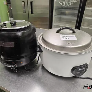 Aroma Rice Cooker & Warming Pot
 UNRESERVED