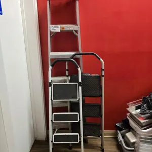 Featherlite 6' Ladder w/ (2) Step Ladders
 UNRESERVED