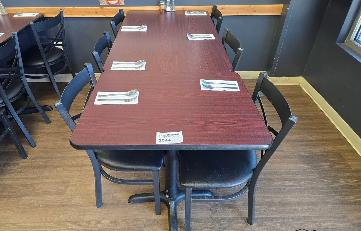 Dining Tables & Chairs
UNRESERVED