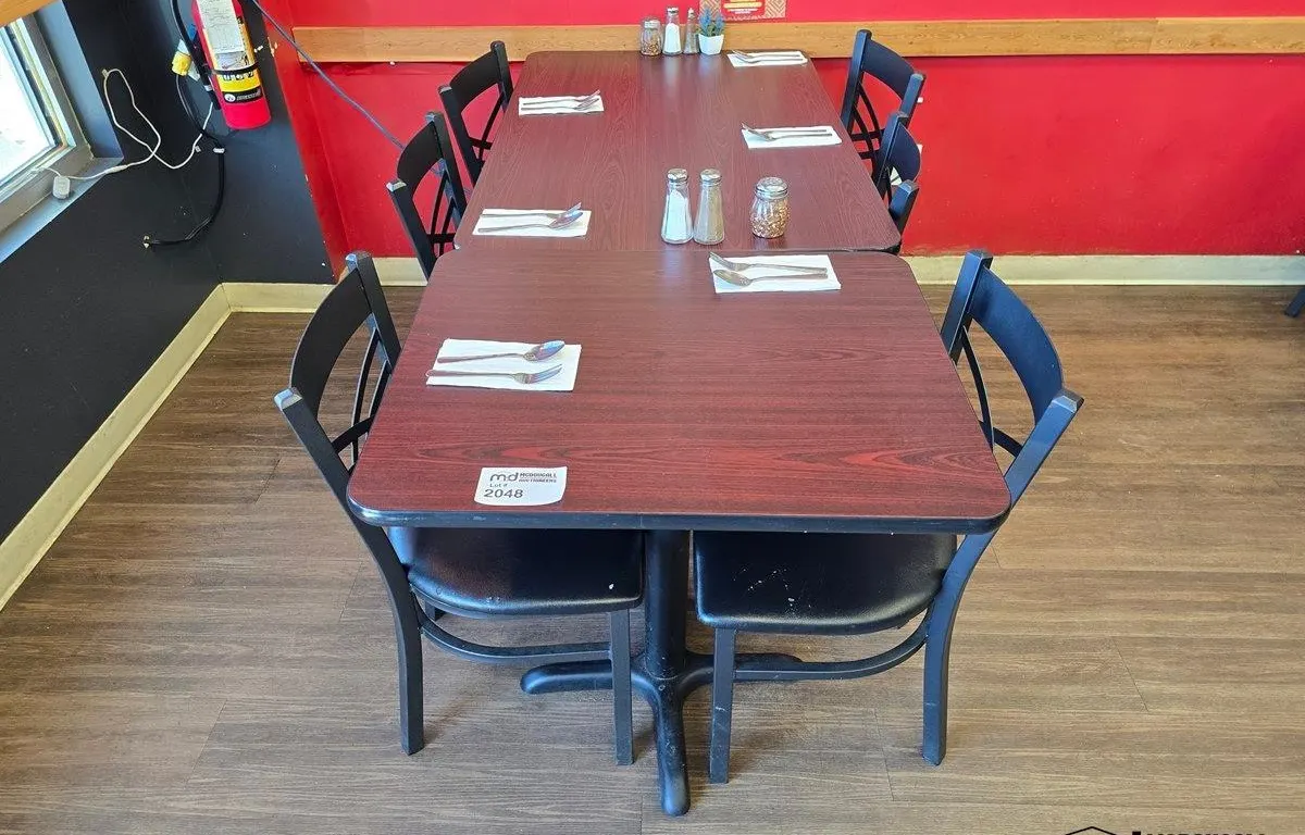 Dining Tables & Chairs
UNRESERVED