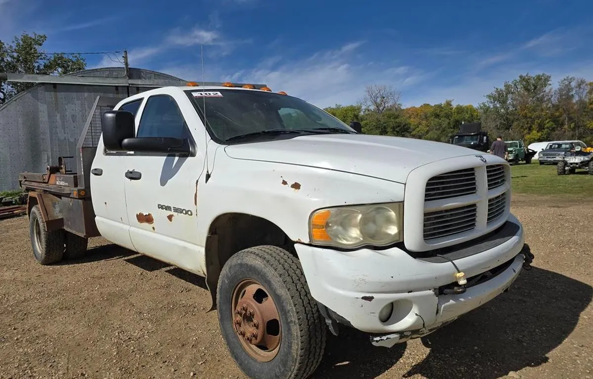 2003 Dodge Ram 3500 Flatbed Truck W/ Lift
UNRESERVED