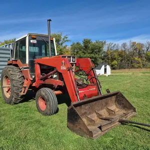 1979 International Harvester 1486 Tractor w/FEL
 UNRESERVED