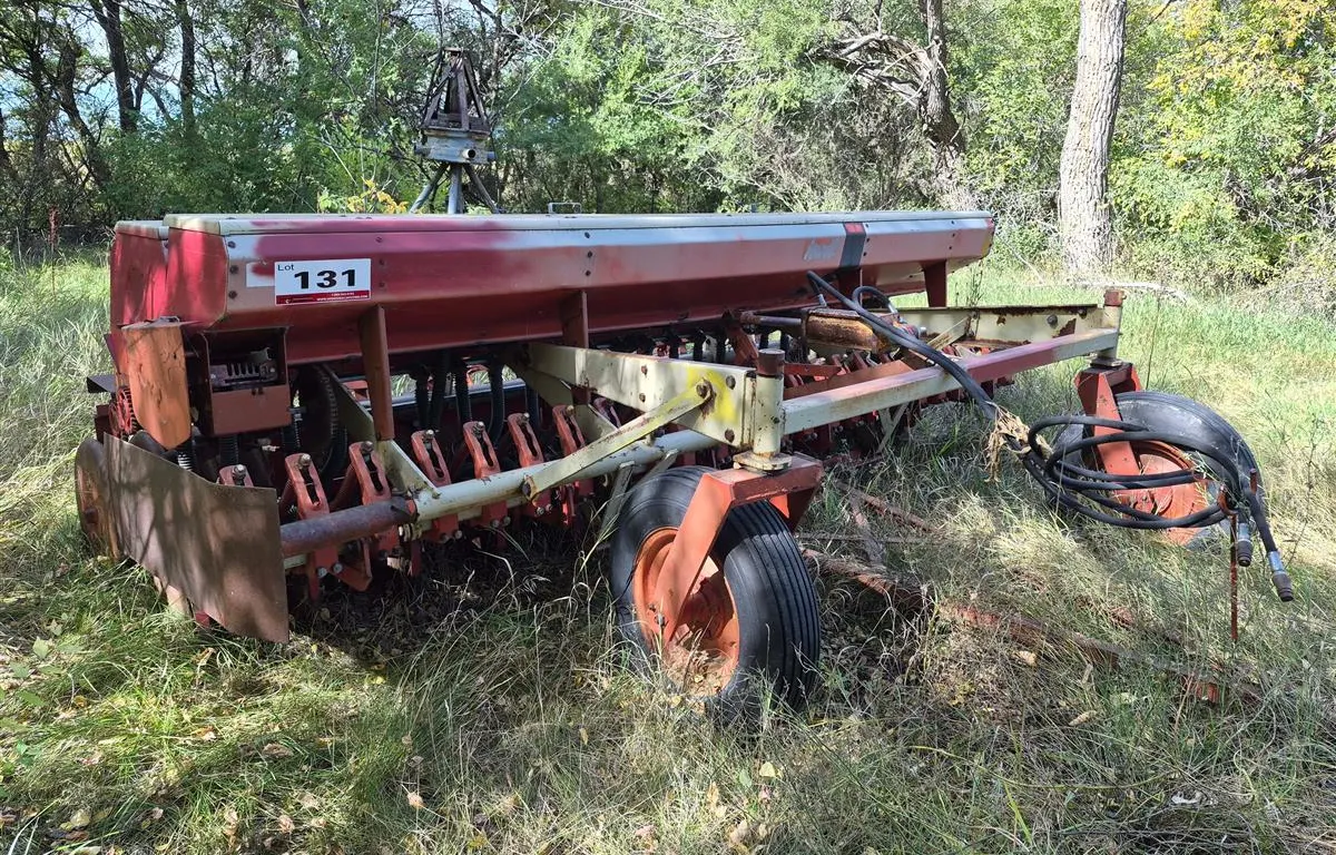 Melroe 202 Grain Drill
UNRESERVED