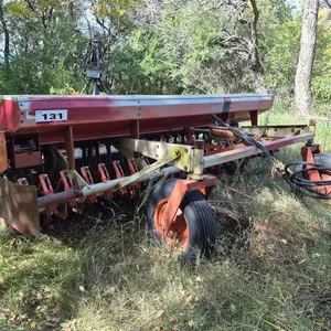 Melroe 202 Grain Drill
 UNRESERVED