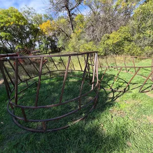 (2) Round Bale Feeders
 UNRESERVED