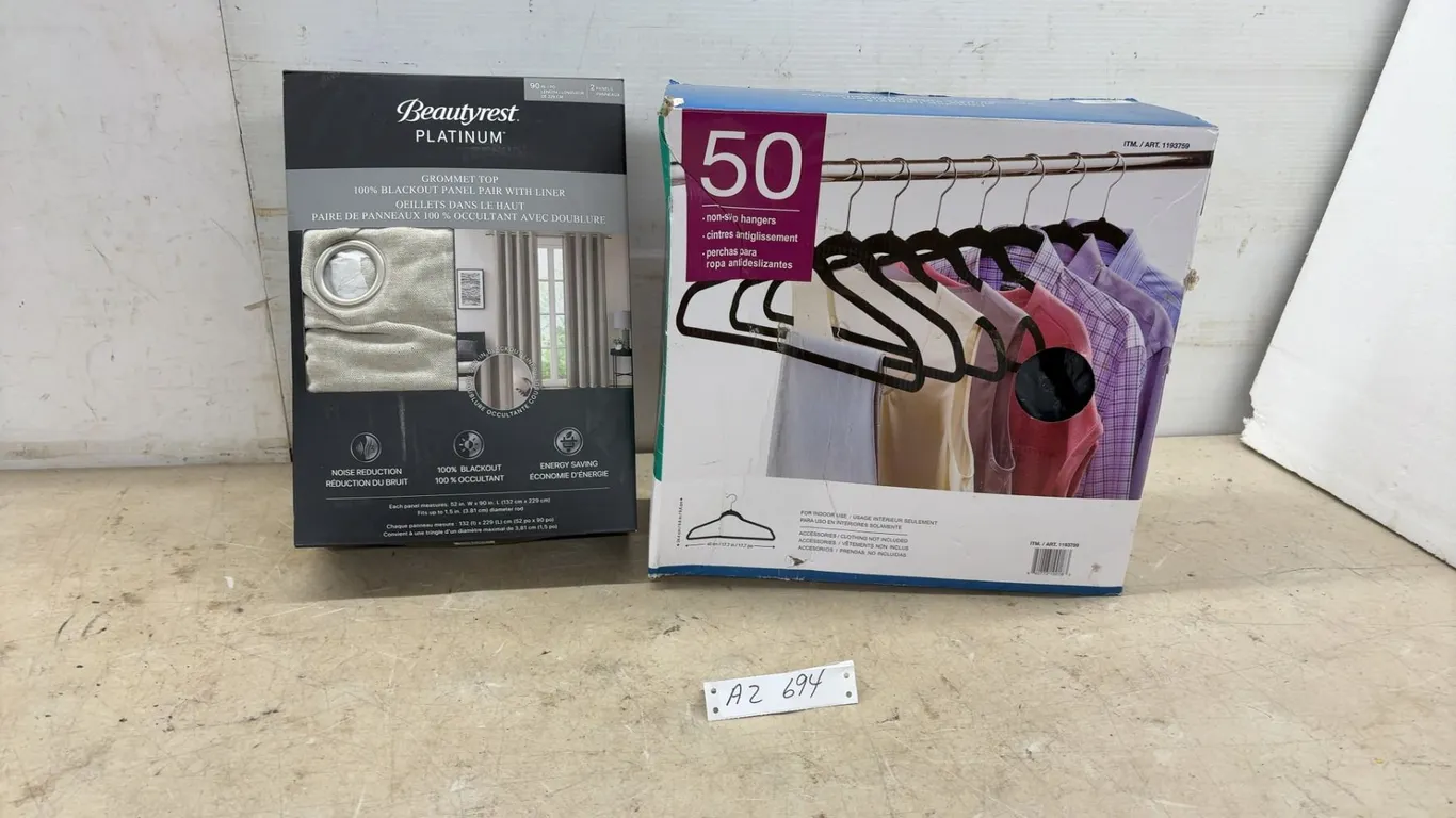New: Beautyrest Platinum Blackout Curtain Panel Pair 52” x 90” and 50 Non-Slip Velvet Hangers