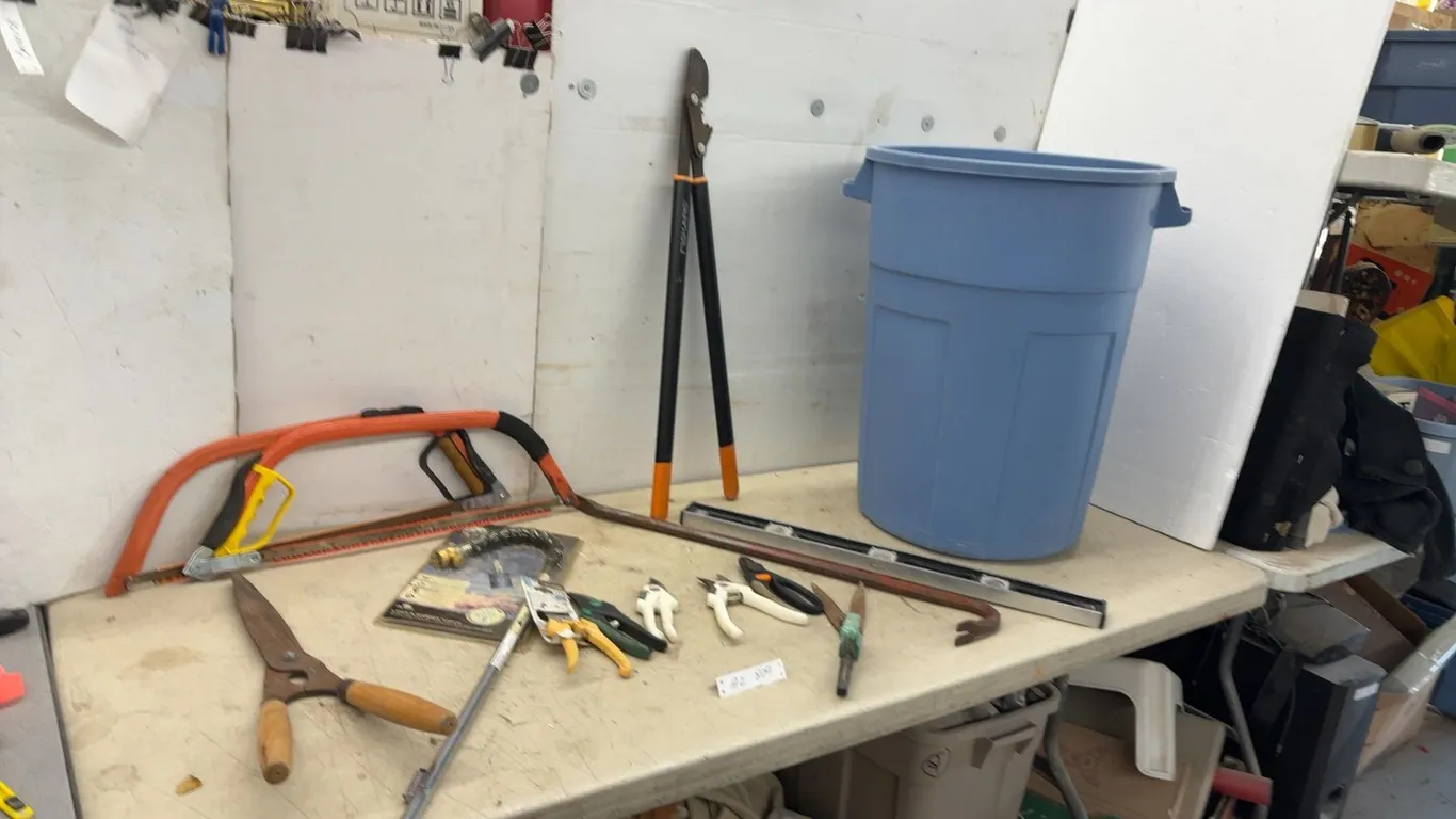 Fiskars Bypass Loppers, Bow Saws, Pruners, Garden Clippers, Level, Crow Bar, Rubbermaid Garbage