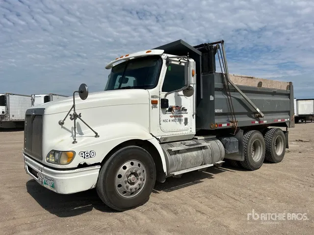 2007 International 9400i 6x4 T/A Dump Truck
