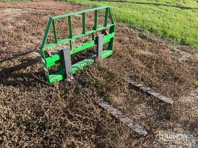 Frontier 48 in Tractor Pallet Forks