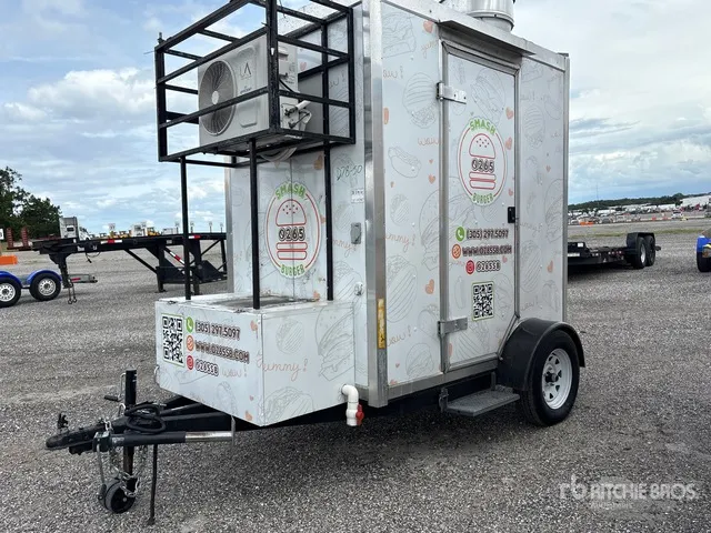 2024 FUD 7 ft S/A Food Concession Trailer