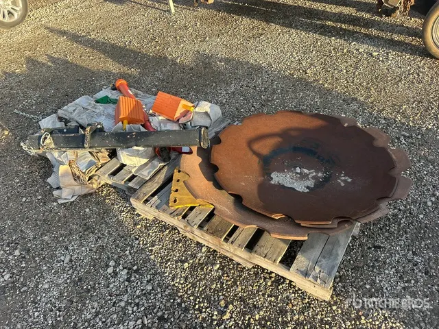 42 in Notched Vertical Disc Blades