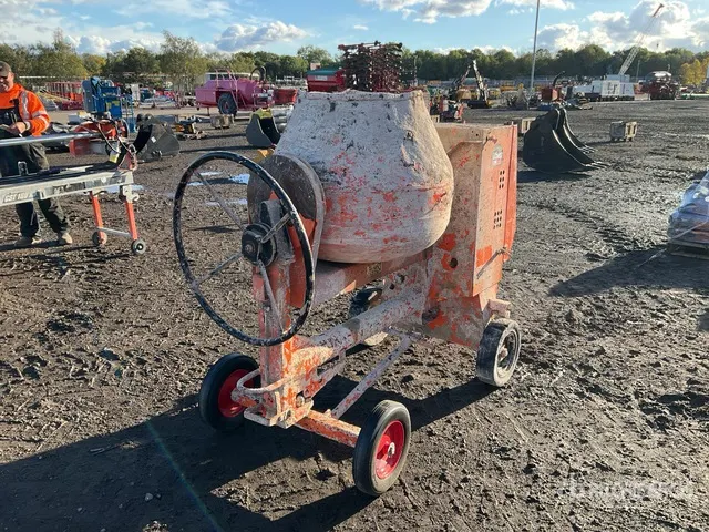 2017 Belle PM20 Portable Concrete Mixer