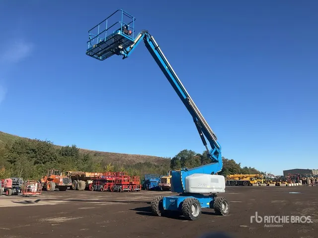 2016 Genie Z-80/60 4WD Diesel Articulating Boom Lift