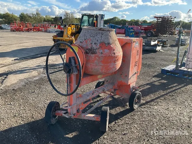 2019 Belle PM20 Portable Concrete Mixer