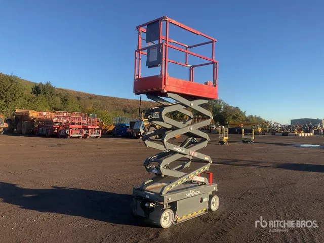 2016 Skyjack SJIII3219 Electric Scissor Lift