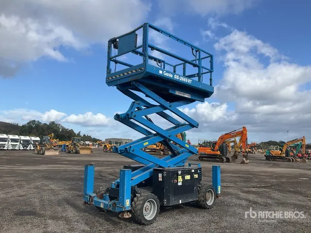 2017 Genie GS2669 RT 4x4 Diesel Scissor Lift