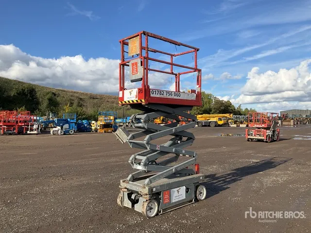 2010 Skyjack SJIII3219 Electric Scissor Lift