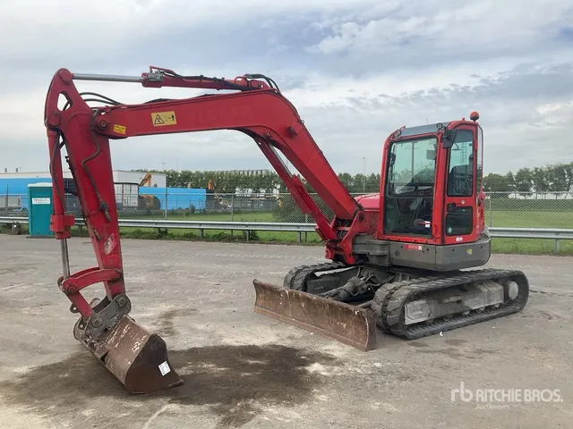 2019 Volvo ECR88D Tracked Excavator