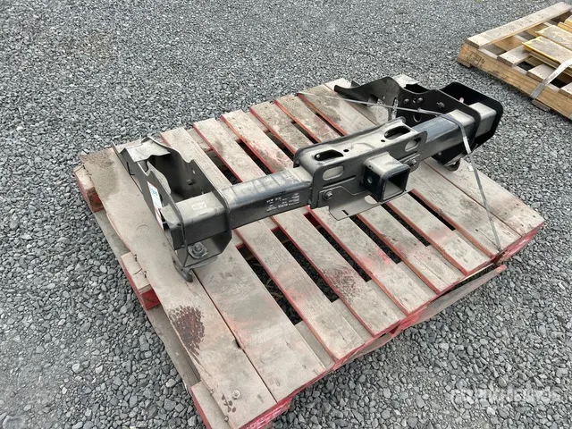 Ford F-550 Hitch Receiver