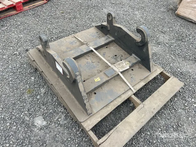 38 in Attachment Mounting Plate - Fits Wheel Loader