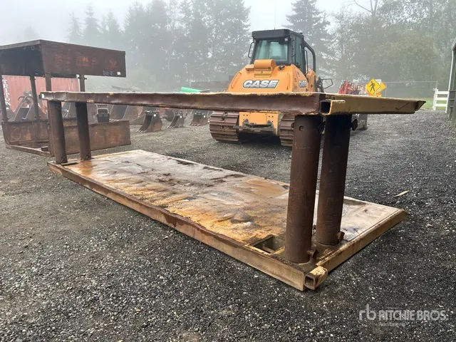 8 ft x 20 ft 1 in (6 in Wall) Trench Shield