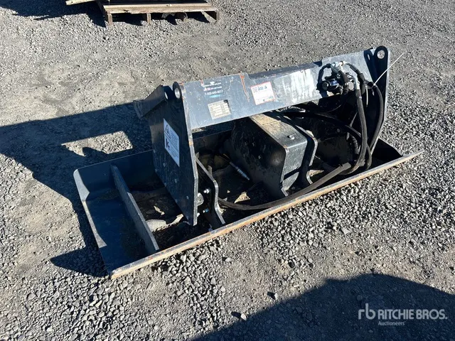 2025 Landhonor VPC-11-72W 72 in Skid Steer Plate Compactor