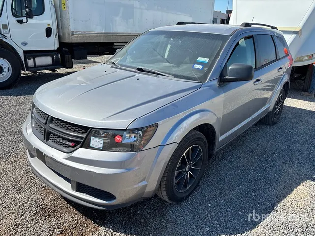 2018 Dodge Journey 2WD SUV