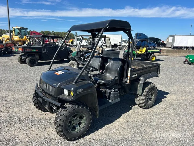 John Deere 620I 4x4 Utility Vehicle