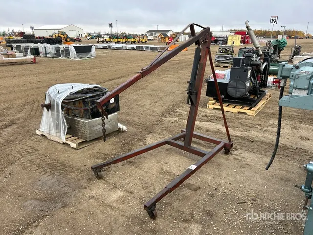 Engine Hoist