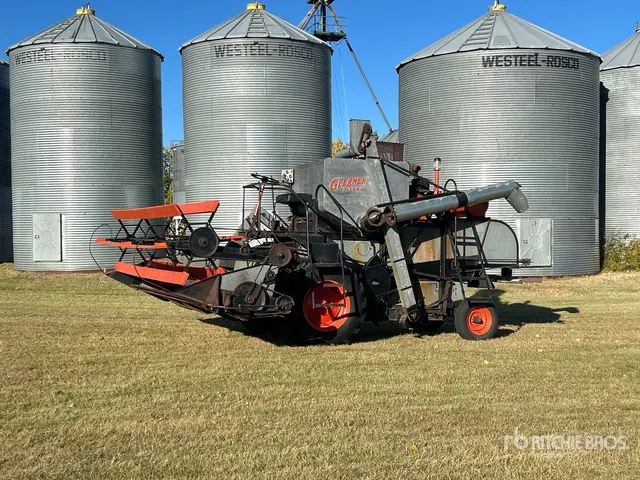 Gleaner Combine Harvester
