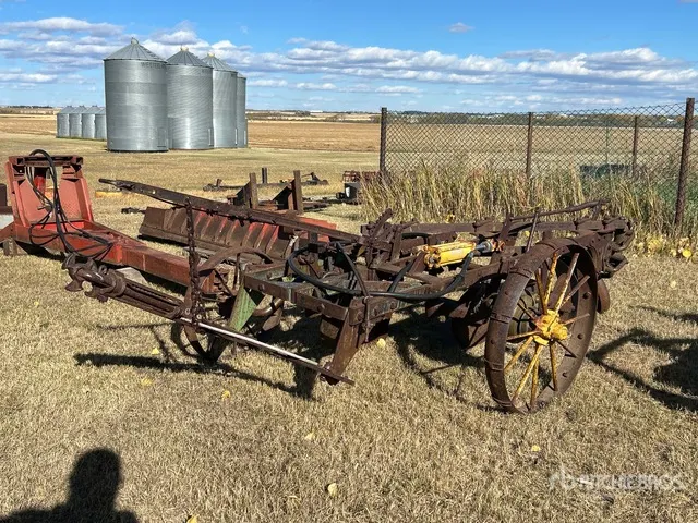3 Bottom Breaking Plow