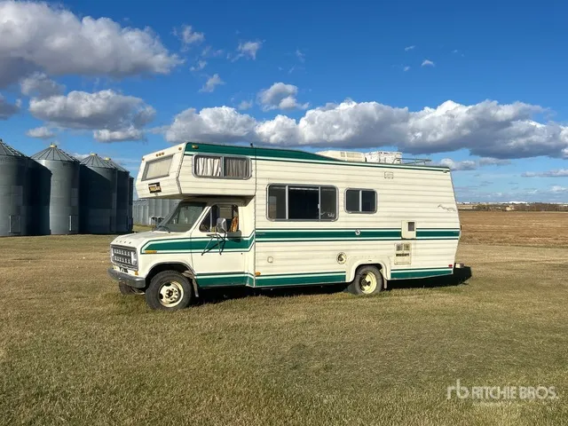 1978 Ford Travelaire Motor Home