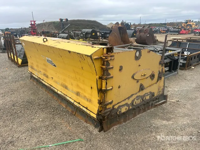Metal Pless 10 ft Snow Plow