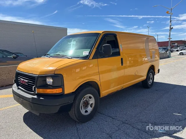 2012 GMC Savana G2500 Cargo Van