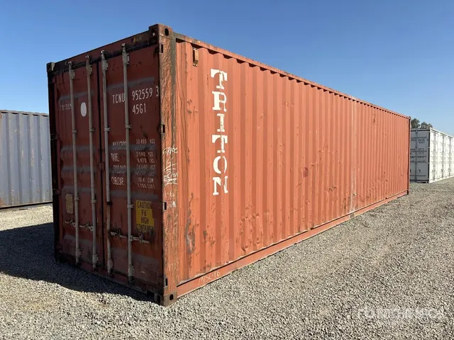 2004 40 ft High Cube Storage Container