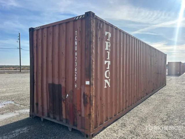 2007 40 ft High Cube Storage Container
