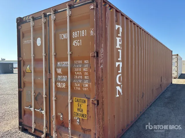 2010 40 ft High Cube Storage Container