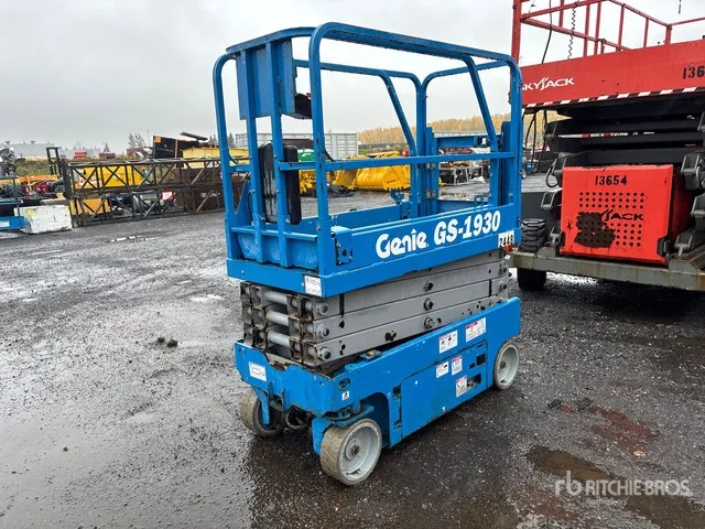 Genie GS1930 Electric Scissor Lift
