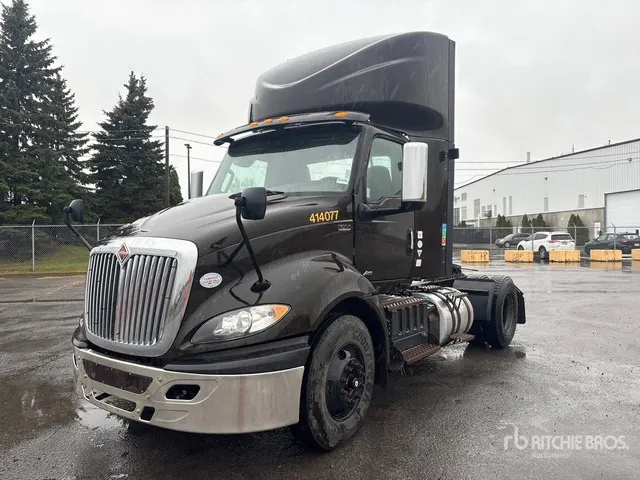 2020 International RH613 4x2 S/A Day Cab Truck Tractor