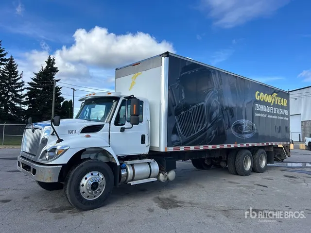 2017 International WorkStar 7500 6x4 Van Truck