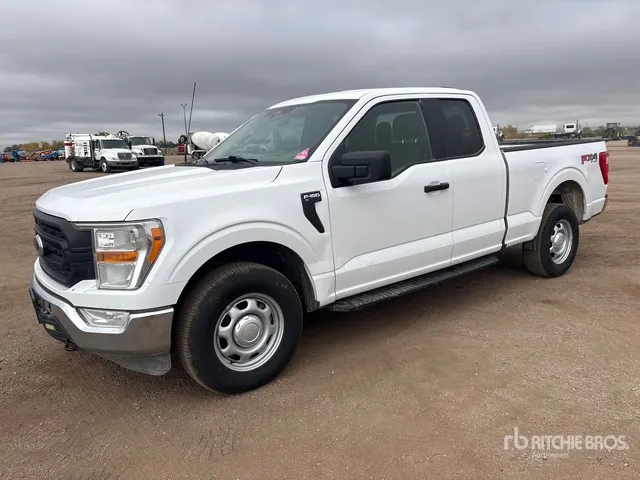 2022 Ford F-150 XL 4x4 Extended Cab Pickup