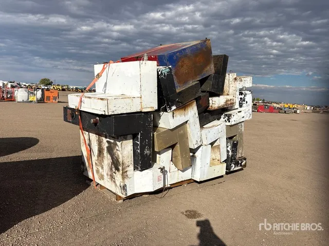 Quantity of (17) Fuel Tank